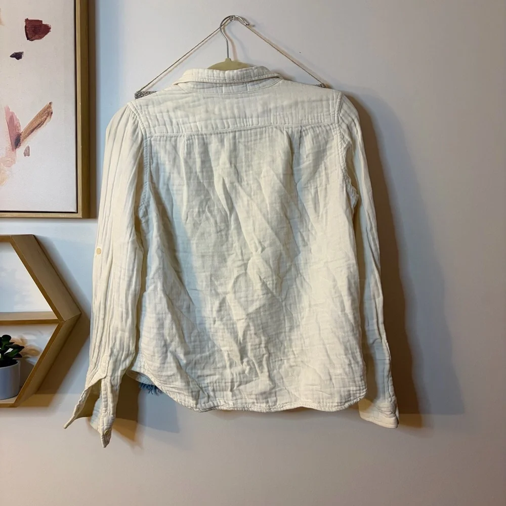 CP Shades Gauzy Button Down Top XS - Picture 2 of 4